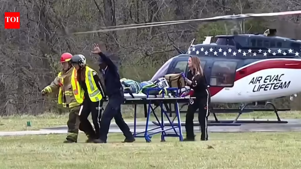 'A parent's worst nightmare': 2 students killed, several injured in Tennessee school bus crash