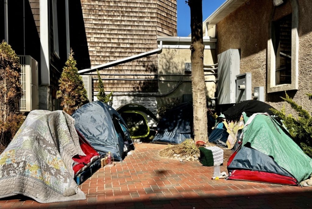 Clashes at Maryland church, Ocean City over homeless encampment Clashes at Maryland church, Ocean City over homeless encampment