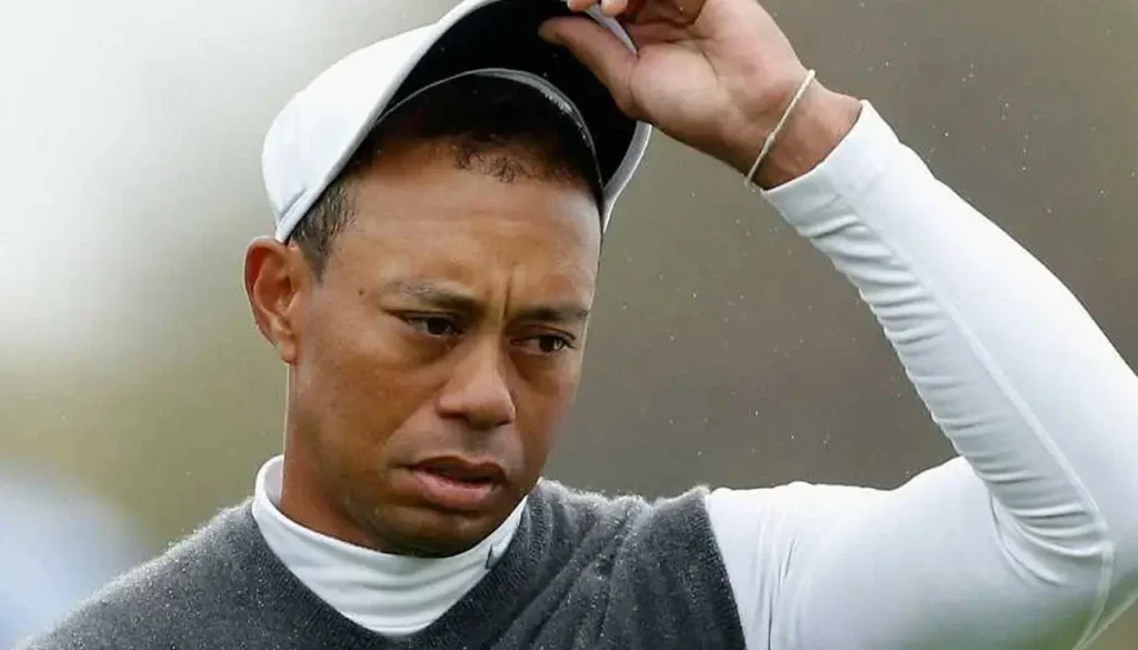 Diehard Tiger Woods fans wear controversial T-shirt after golf legend's arrest
