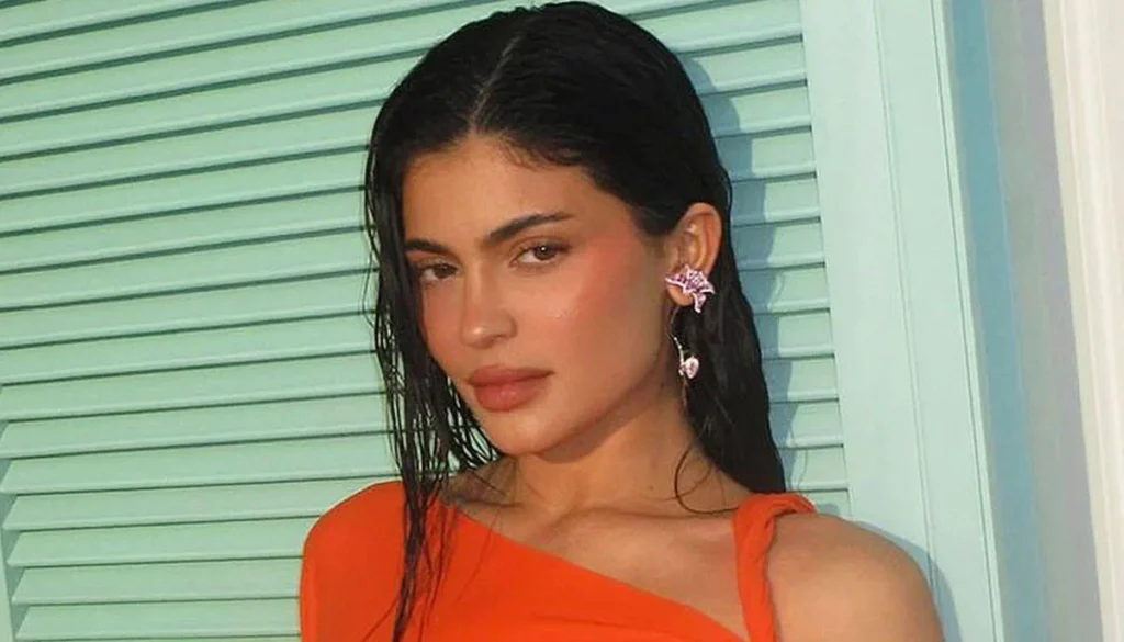 'I don't want to go get your laptop'