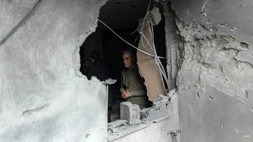 Iranian missiles cause widespread damage across Israel in latest wave US-Israel war on Iran