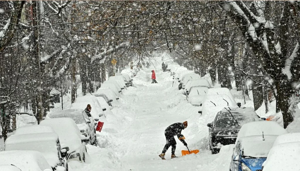 Blizzard will bring 18 inches of snow, winds up to 75 mph