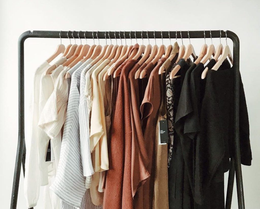 4 Steps to Clean Out Your Closet This Spring