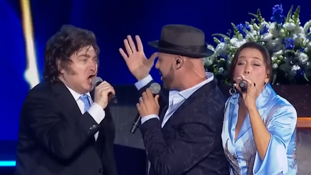 Argentina's Miley sang and lit the torch for Israel's National Day. Jerusalem