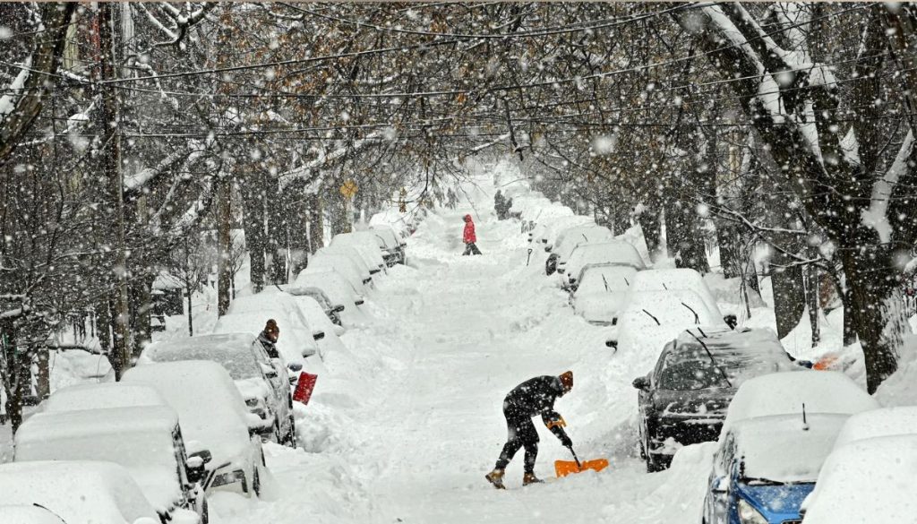 Blizzard will bring 18 inches of snow, winds up to 75 mph