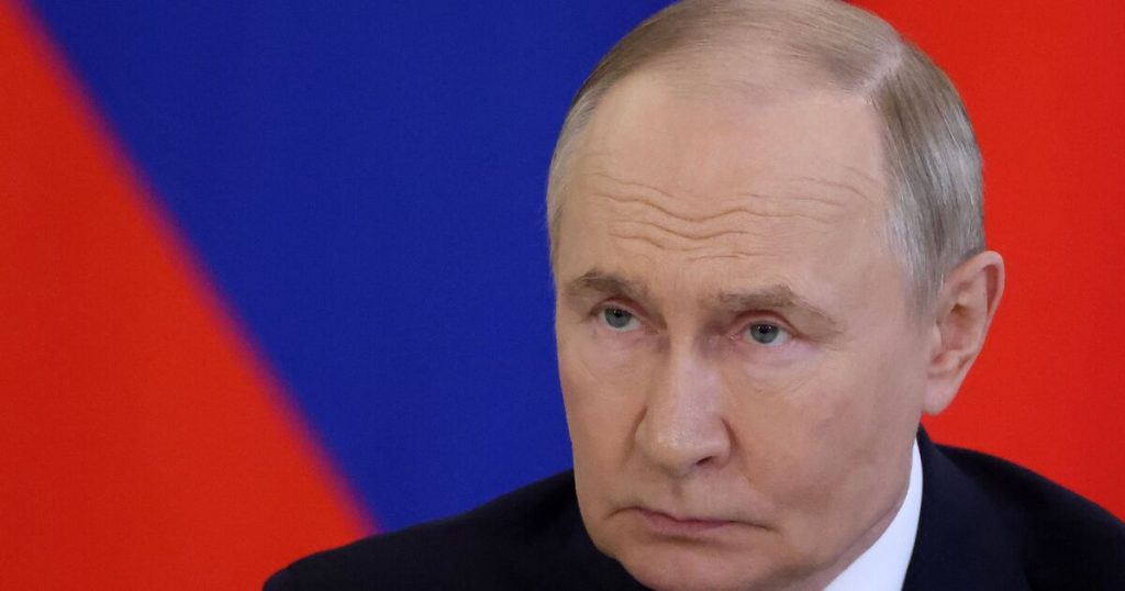 Britain issues brutal five-word warning to Putin after clash with Russian submarine world | news