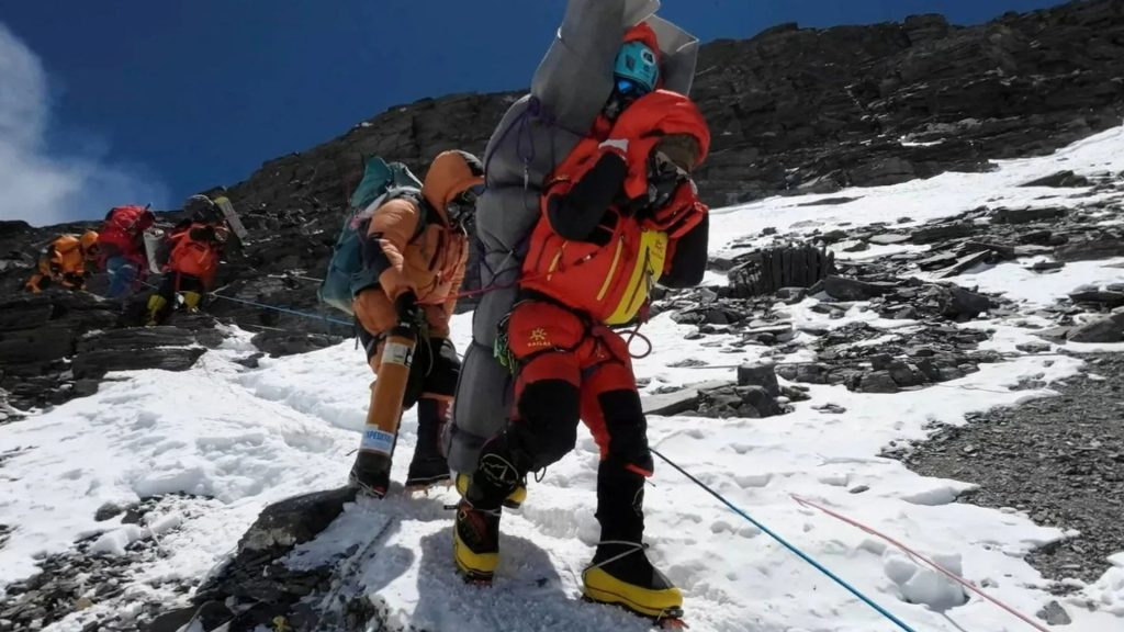 Everest mountain guides 'secretly poisoned climbers to set up expensive helicopter rescues in £15m insurance scam'