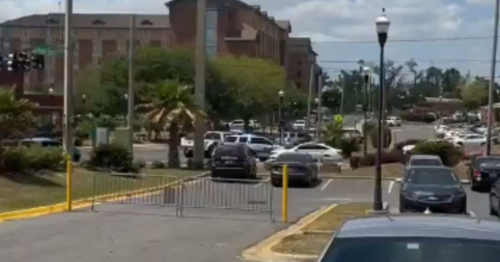 Famous Live: Tallahassee, University of Florida locked down due to police attack | world | news