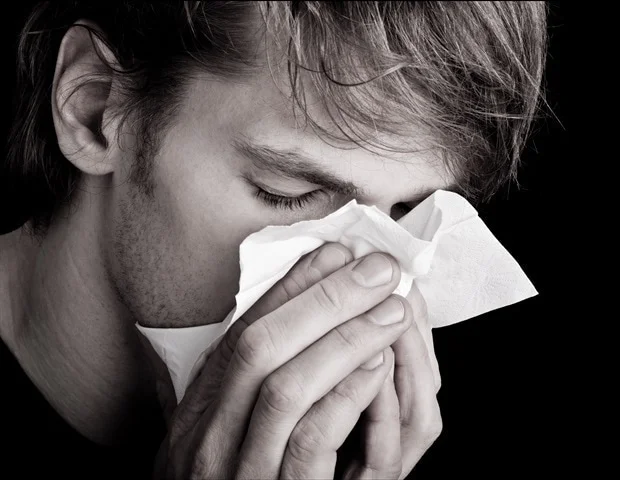 Hidden viral reservoirs in tonsils may explain school-year respiratory outbreak Hidden viral reservoirs in tonsils may explain school-year respiratory outbreak