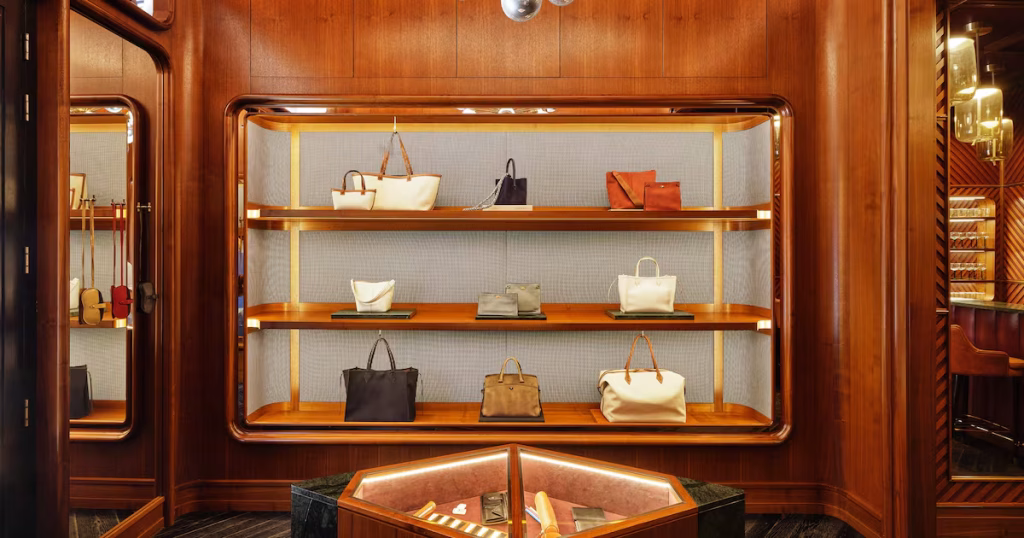 How to build a profitable handbag business from scratch