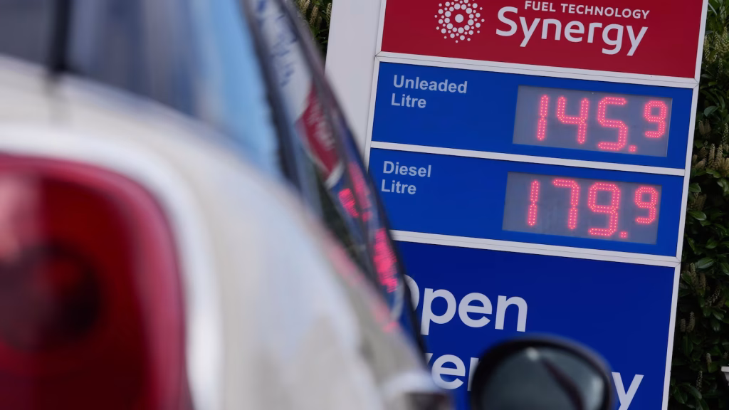 Inflation rises in Britain as prices rise after Iran war