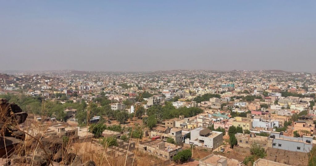 Mali news: 'Coordinated attacks' leave explosions shaking doors and windows in cities | world | news