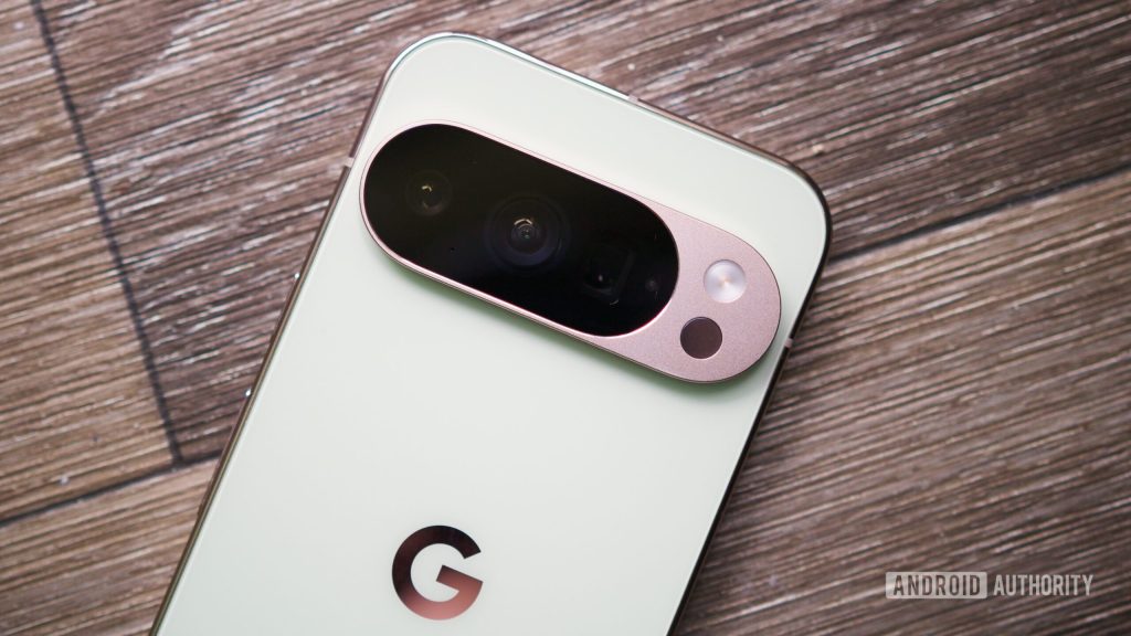 More 'pixel glow' clues surface, and they point directly to Gemini