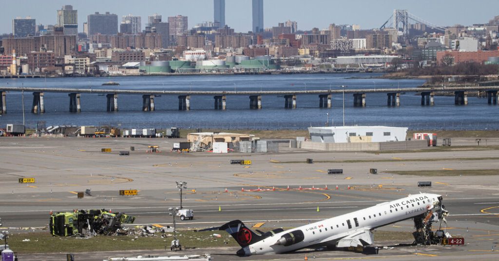 NTSB says communications failures played role in fatal crash at LaGuardia