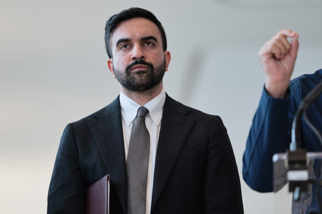 NYC employee says she was fired after reporting alleged relationship between top Mamdani appointee, subordinate NYC employee says she was fired after reporting alleged relationship between top Mamdani appointee, subordinate