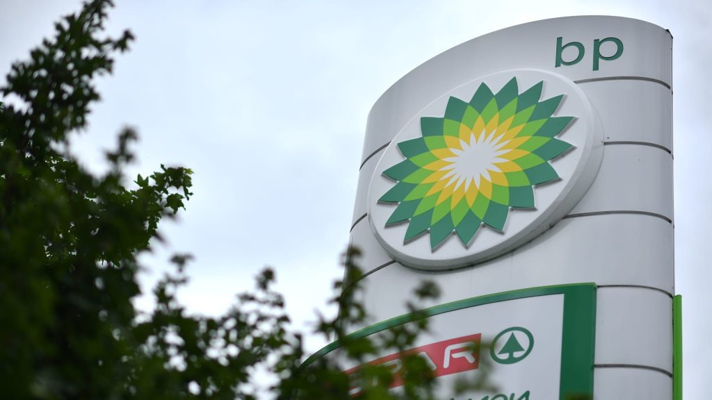 Oil giant BP faces AGM shareholder revolt