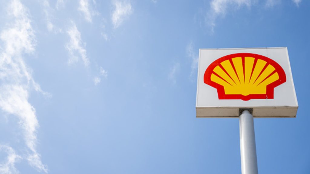 Oil giant Shell has agreed to buy Canada's ARC Resources for $16.4 billion.
