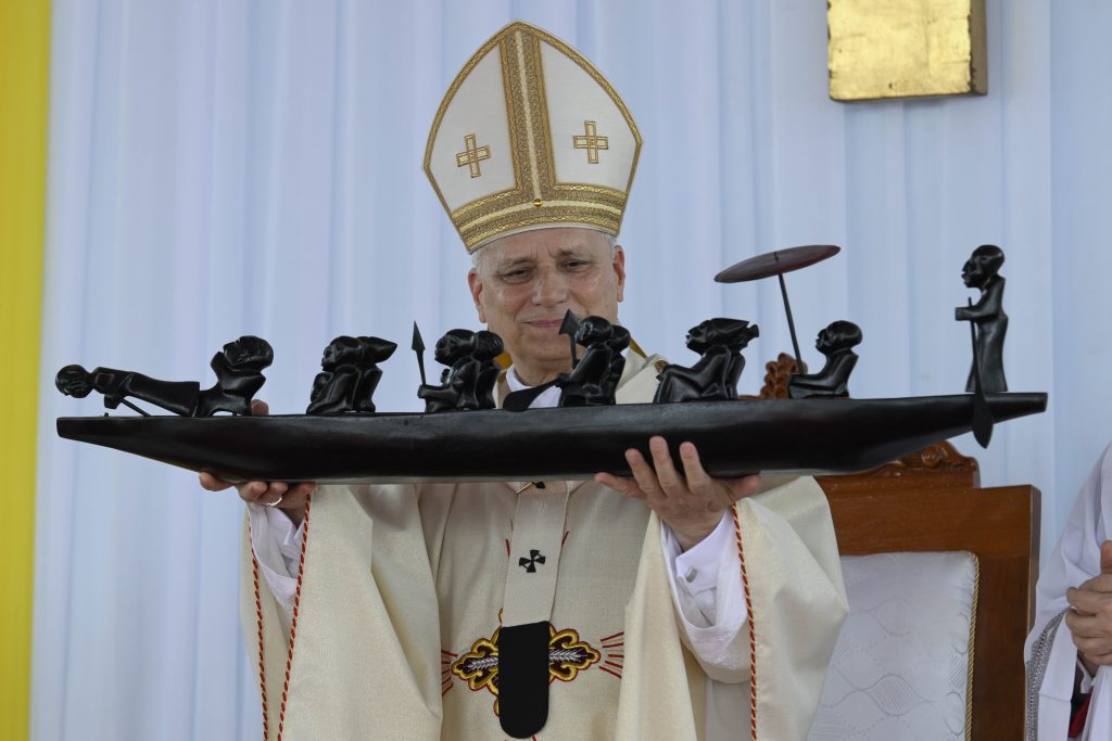 Pope Leo XIV meets students in Cameroon, visits hospital, holds mass in stadium