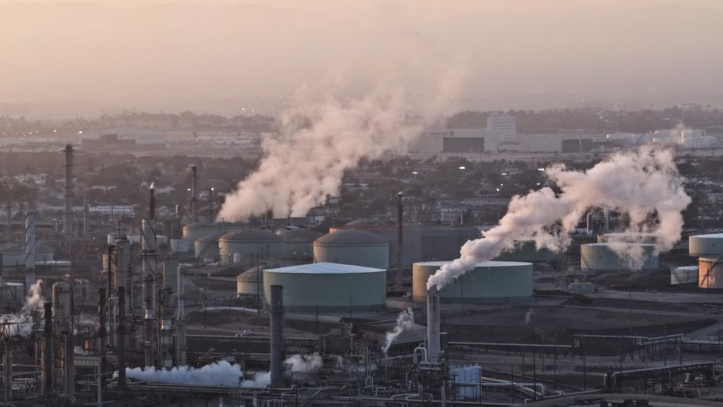 Possible US-Iran talks rekindle hopes of reducing Hormuz tensions