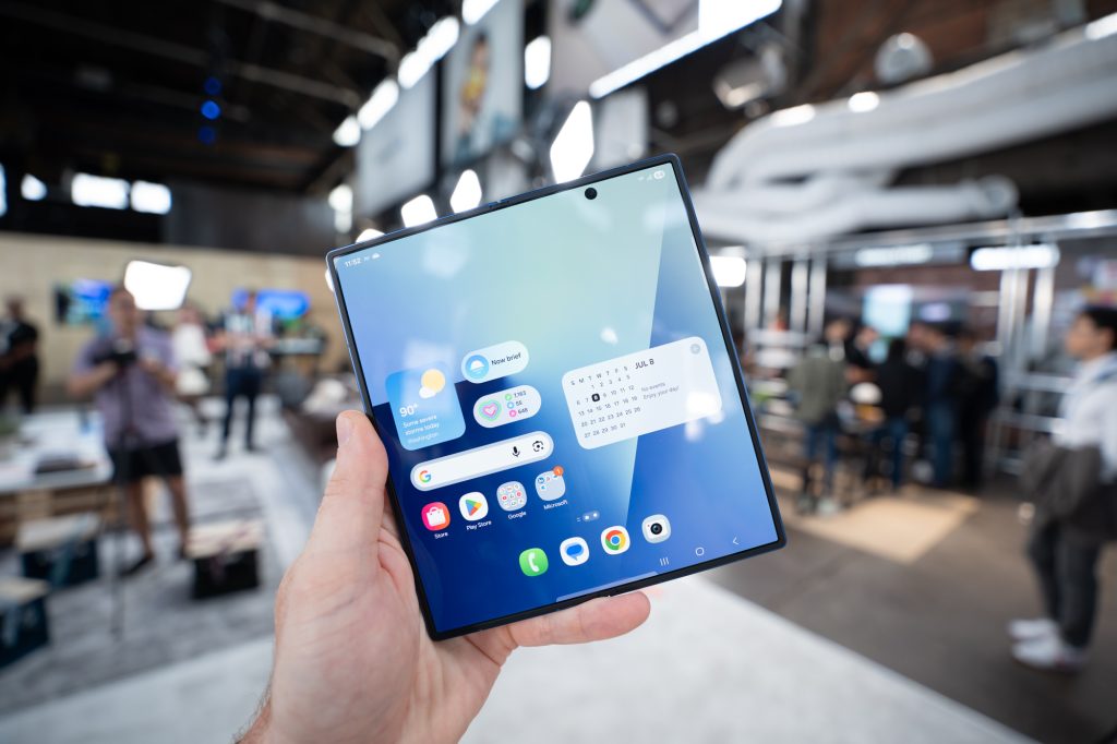 Samsung's AI detection scam feature is finally coming to more Galaxy phones