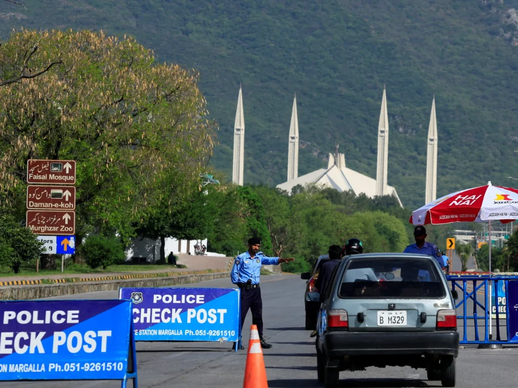 Second round in Islamabad: Who is at the US-Iran talks table? | confrontation