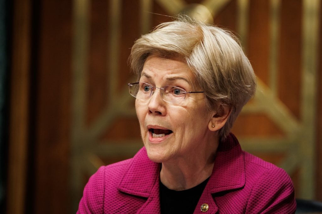 Senators fight against transferring student loans to the treasury