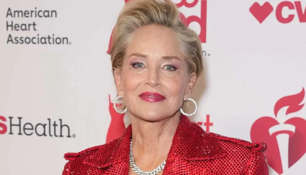 Sharon Stone gets the title of ‘Best Kisser’ in Hollywood Sharon Stone gets the title of 'Best Kisser' in Hollywood