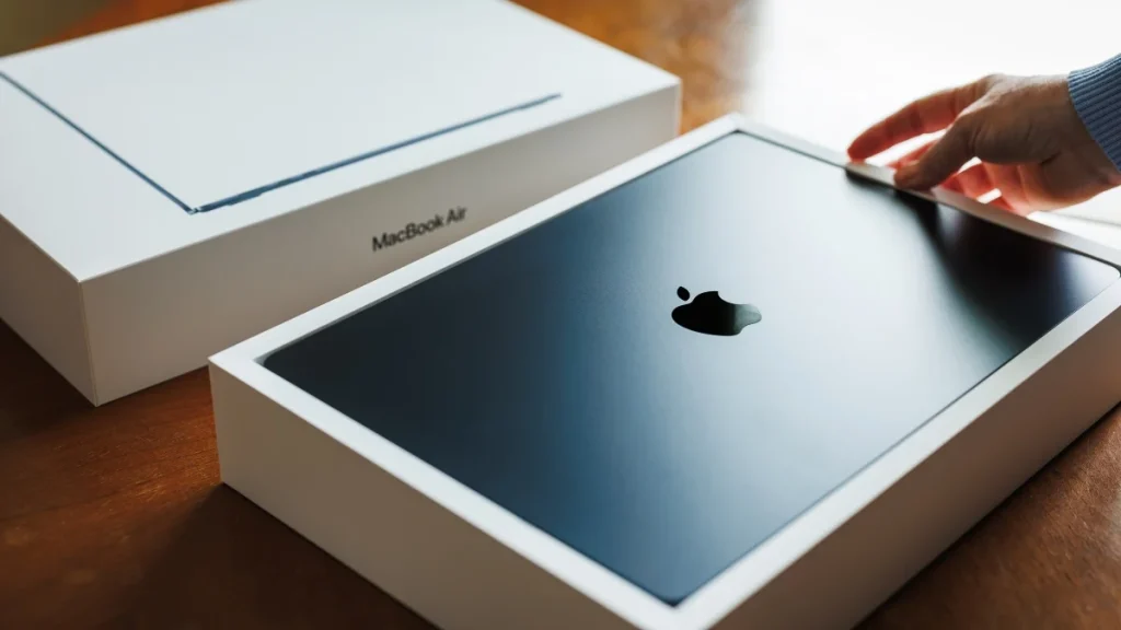 Six things to know when switching from Windows to macOS