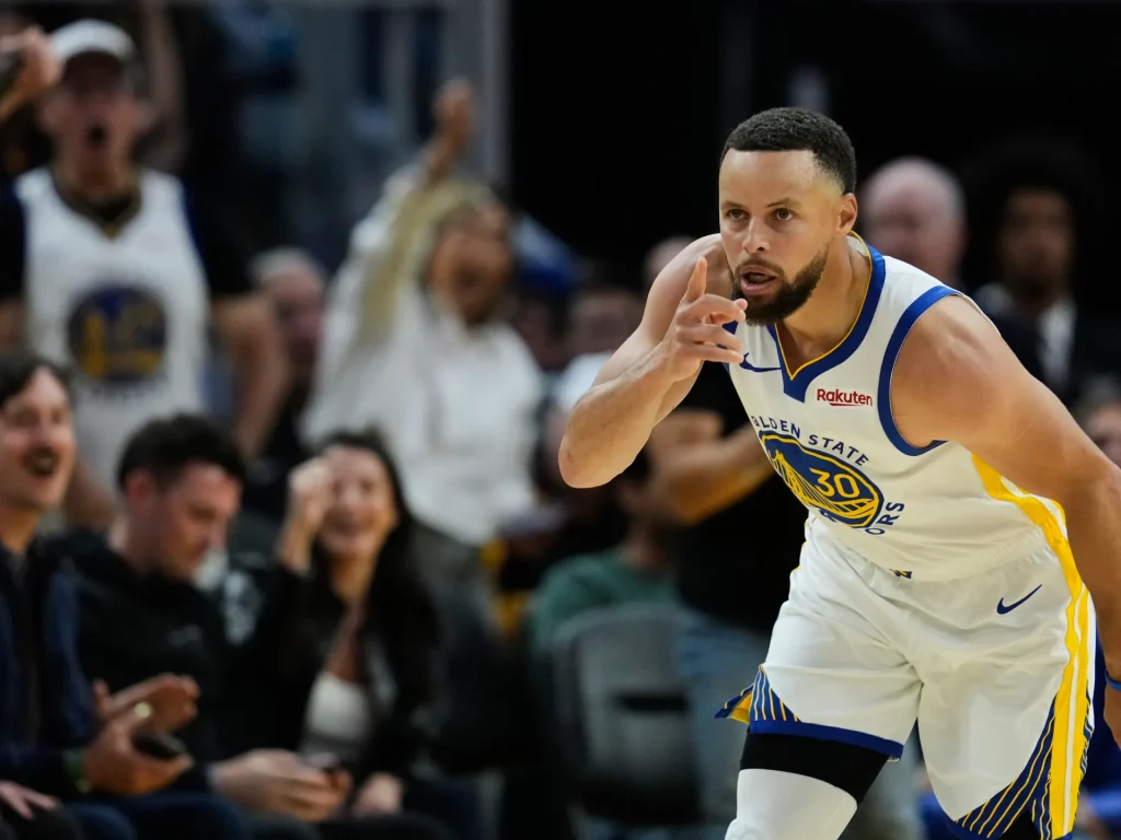 Steph Curry returned from injury with 29 points but the Warriors lost to the Rockets. basketball news