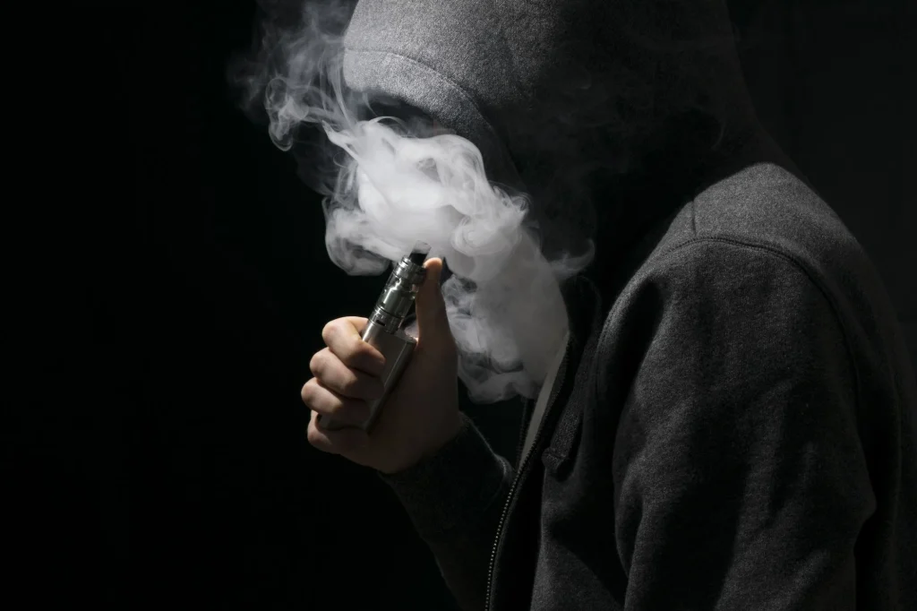 Study finds vaping may increase risk of cognitive impairment in young adults