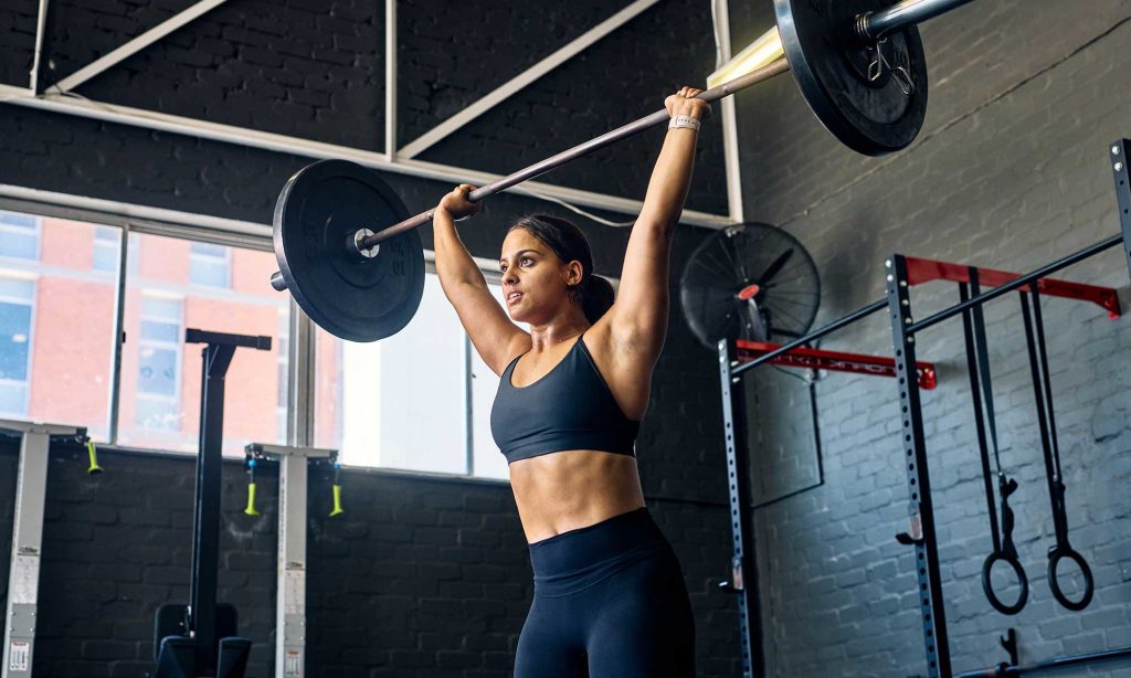 The Case for Taking Off Your Shoes at the Gym, According to an Expert