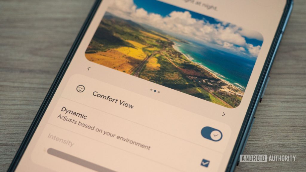The Pixel 10's new display filter is great, except for two major flaws