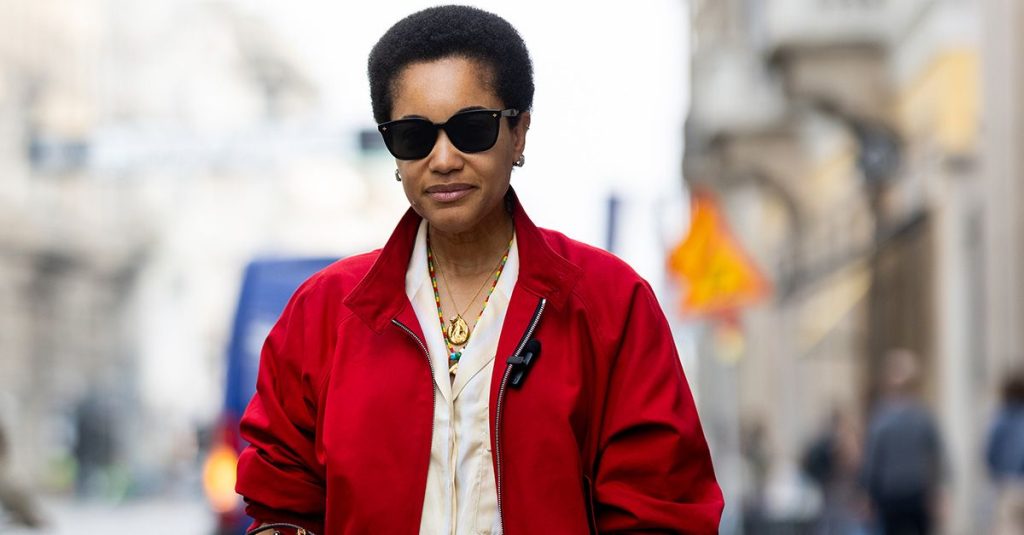 The anti-spring shoe trend in Milan that girls are wearing with light jeans