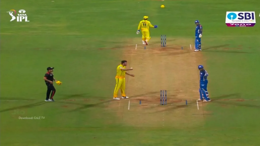 Tilak Verma has heated argument with Jamie Overton during MI vs CSK clash