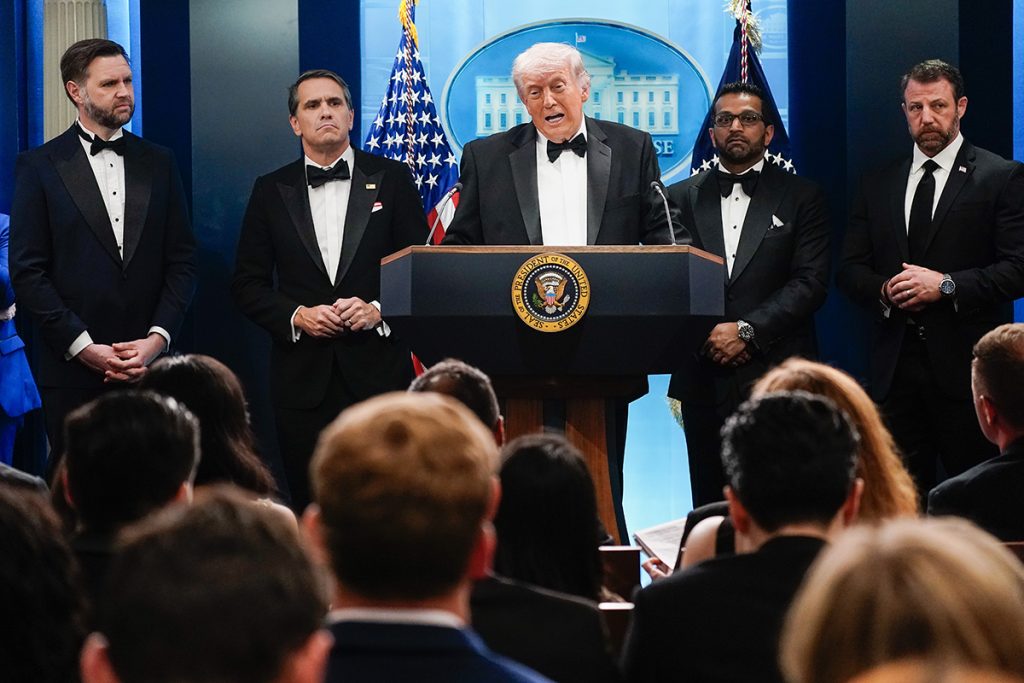 Trump strikes aggressive tone after WHCA dinner shooting, calls on Americans to resolve differences peacefully