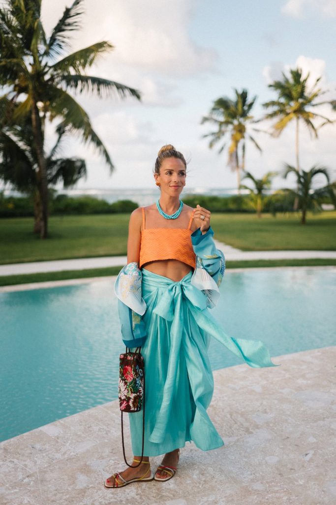 Turquoise meets tangerine (and why it works)