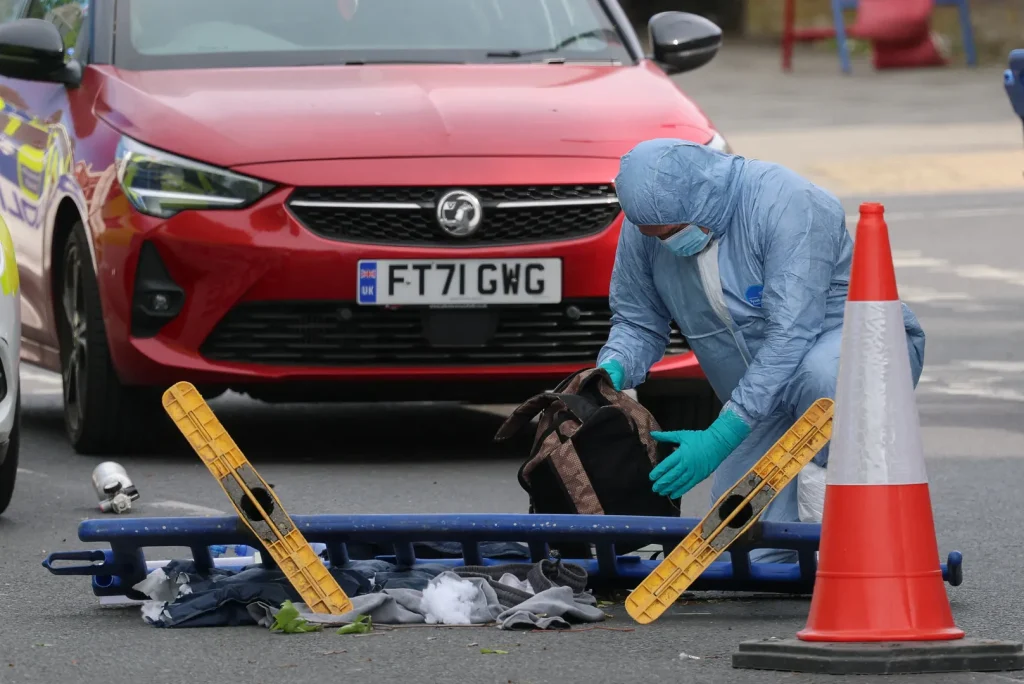 Two Jews attacked with knife in 'terrorist attack' in London. Religion