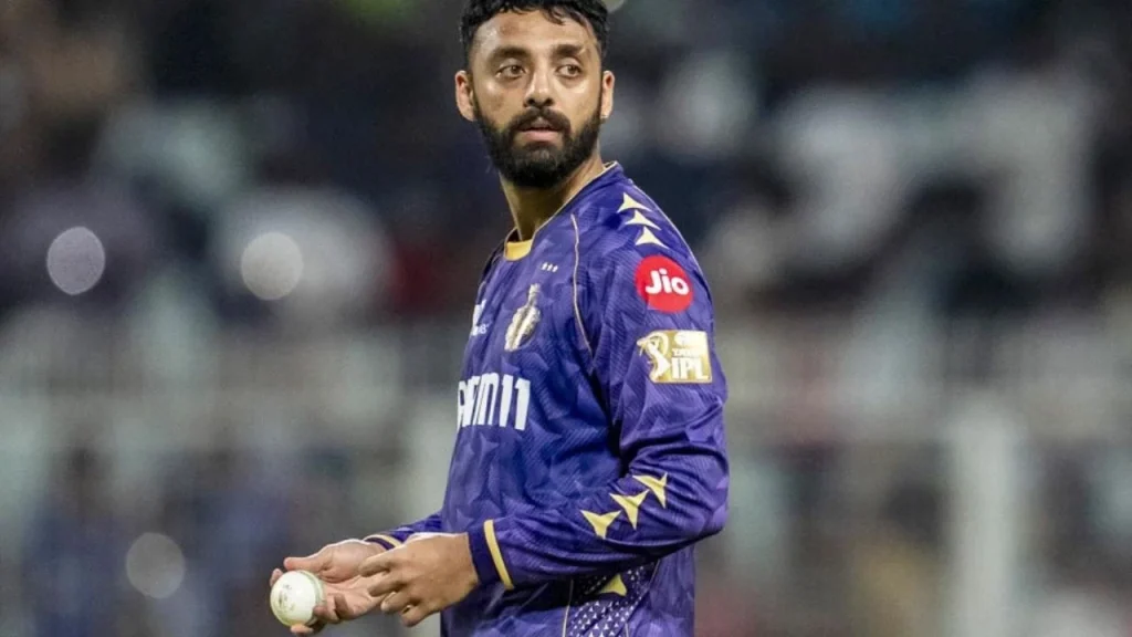 Varun Chakravarthy showed glimpse of great form, took 200 wickets in T20 in important match against RR