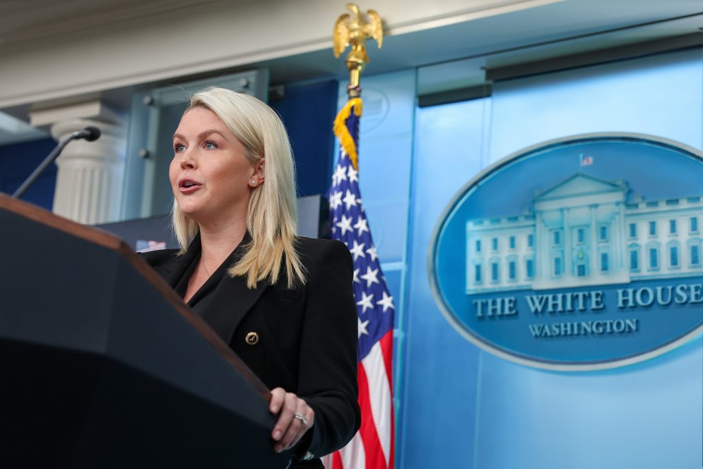 White House won't 'in or out' Vance's attendance at rescheduled White House correspondents dinner