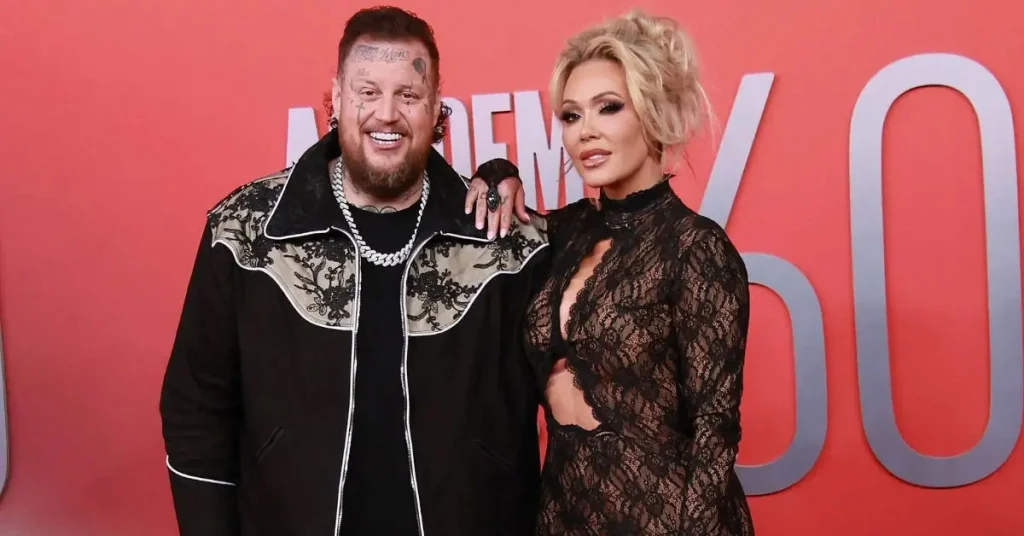 Why does bunny xo say that looks don't matter in relationships?