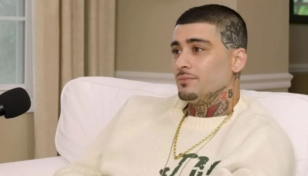 Zayn Malik is in a state of 'panic' after 'killing' Louis Tomlinson