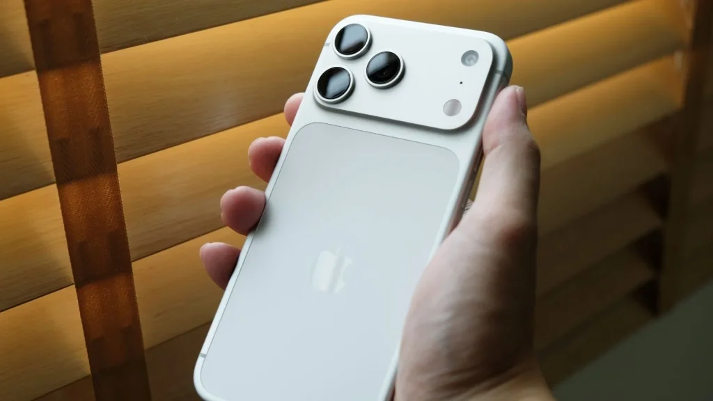 According to Apple's debt, the iPhone 17 Pro bundle has been discontinued