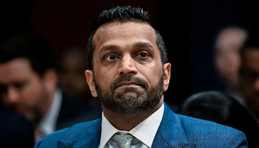 Aziz Ansari stuns SNL audience by making surprise return to the role of Kash Patel
