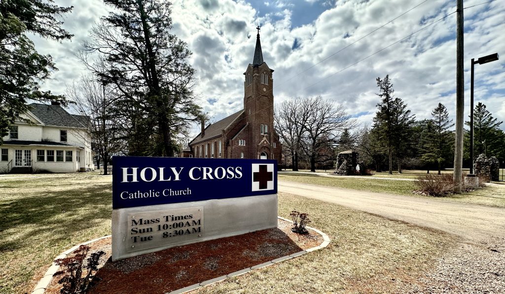 Central Minnesota Diocese to merge 131 parishes into 48 parish groups