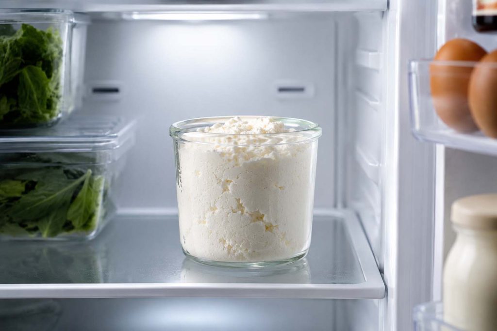 Does ricotta cheese need to be refrigerated?
