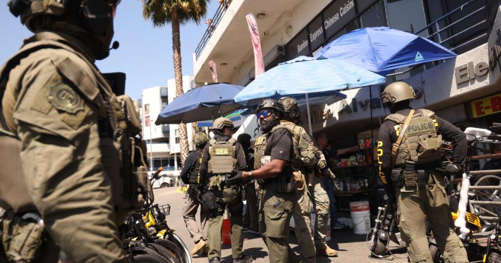 Feds enter MacArthur Park, taking aim at 'open-air drug market'