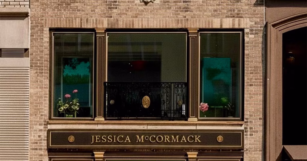 How challenger brands are taking advantage of the jewelery opportunity