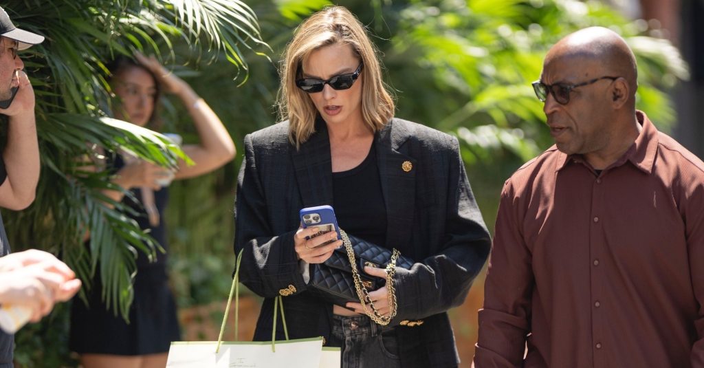 In New York, Margot always comes back to this jacket, jeans and boots look