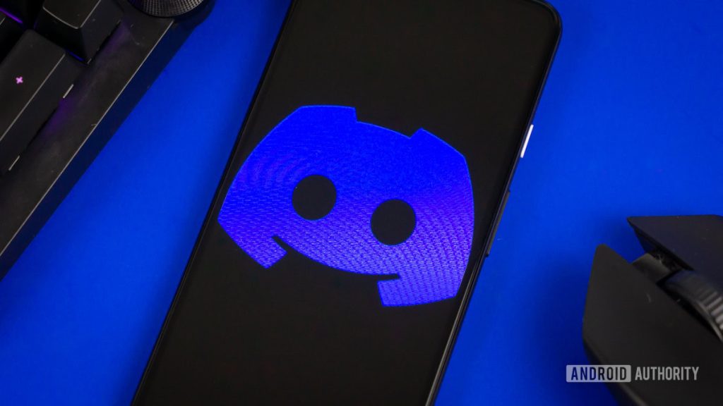 Less discord? It's not just on you, as outage affects users
