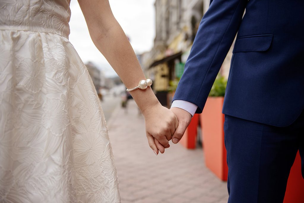 More Gen Z adults say life could be as satisfying without marriage as children: Study